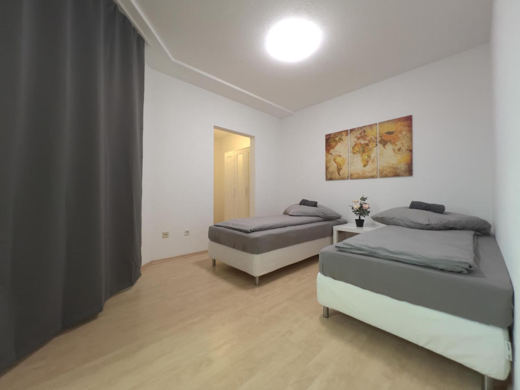 Gemuetliche 5 Personen Wohnung Obertshausen Eksteriør billede
